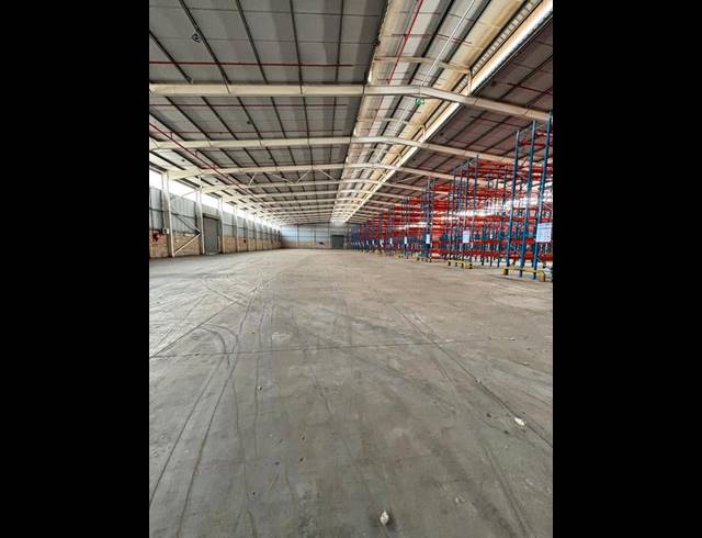 INDUSTRIAL PROPERTY TO RENT IN STRUANDALE INDUSTRIAL